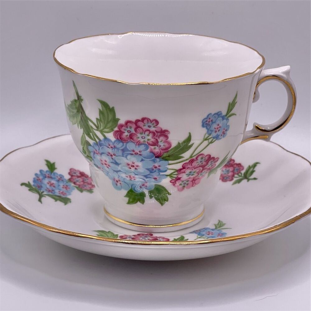 Royal Vale Hydrangea Bone China Tea Cup & Saucer Set Vintage Multicolor